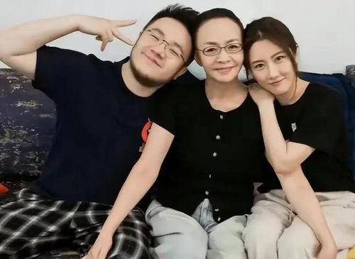 娱乐八卦吃瓜视频大全,吃瓜视频大全，带你领略明星幕后故事